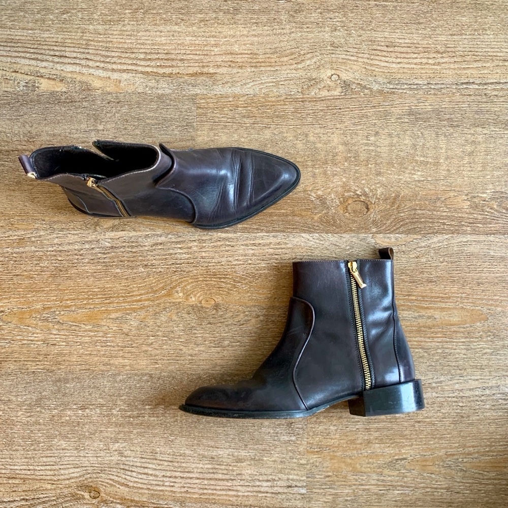 Italian Made Capezzani Women’s Black Chelsea Boots